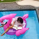 Roemah Canting Homestay