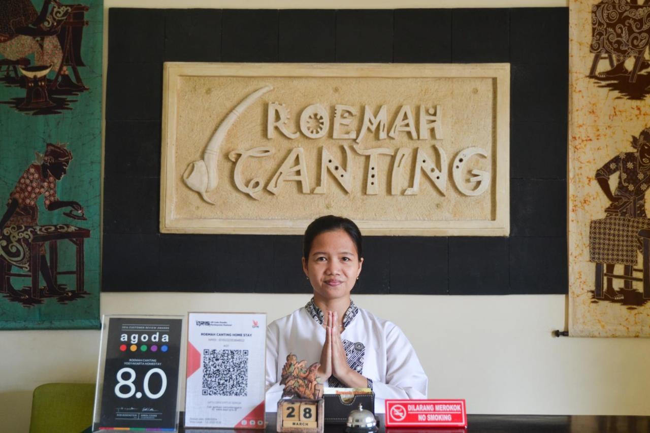 Roemah Canting Homestay *