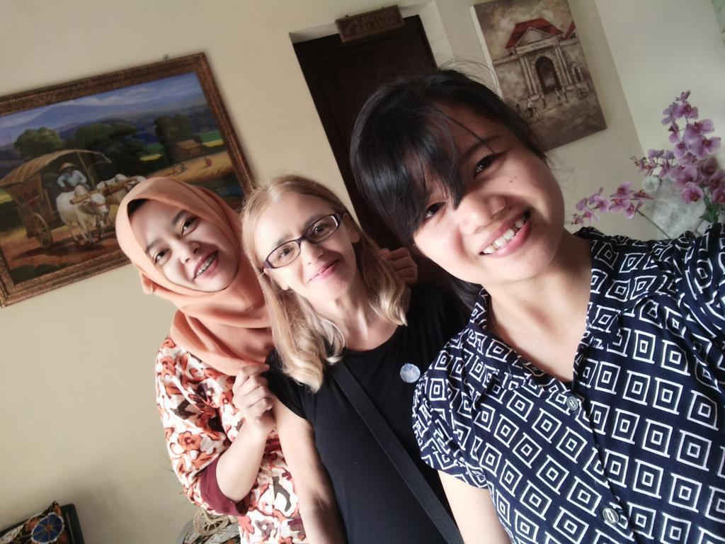 Roemah Canting Homestay